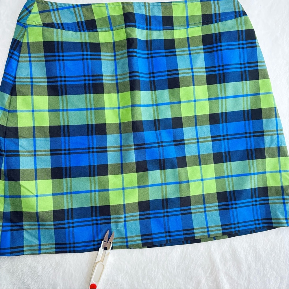 Lilly Pulitzer Plaid Golf Skort Blue and Lime Green Plaid 8 Medium - Picture 2 of 13